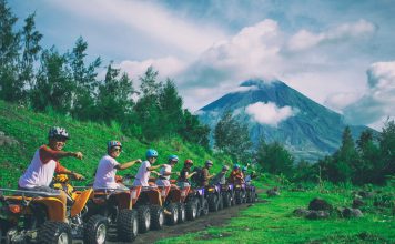 Orădenii apreciază plimbările în natură cu atv-urile